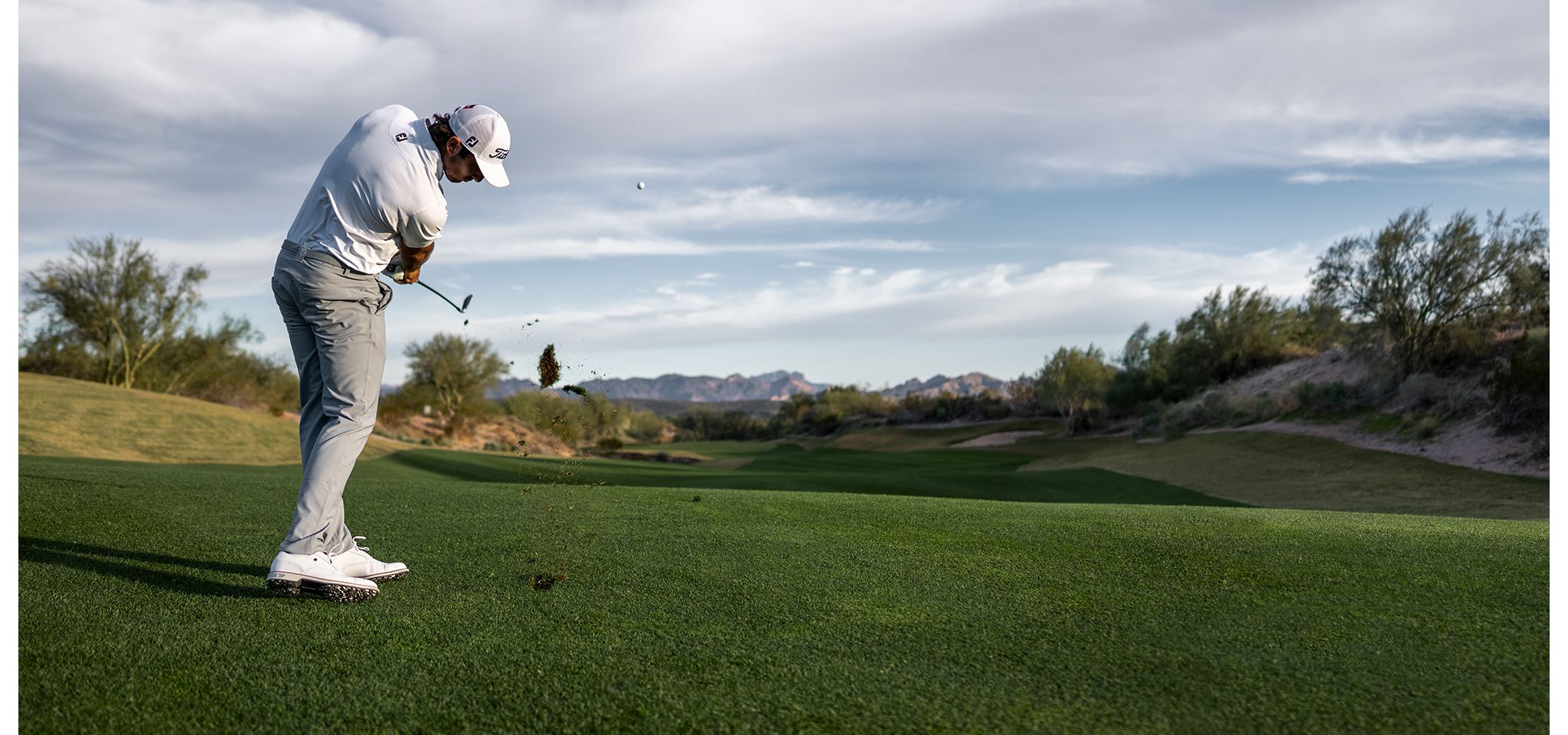 Bob Vokey holding SM9 wedge.